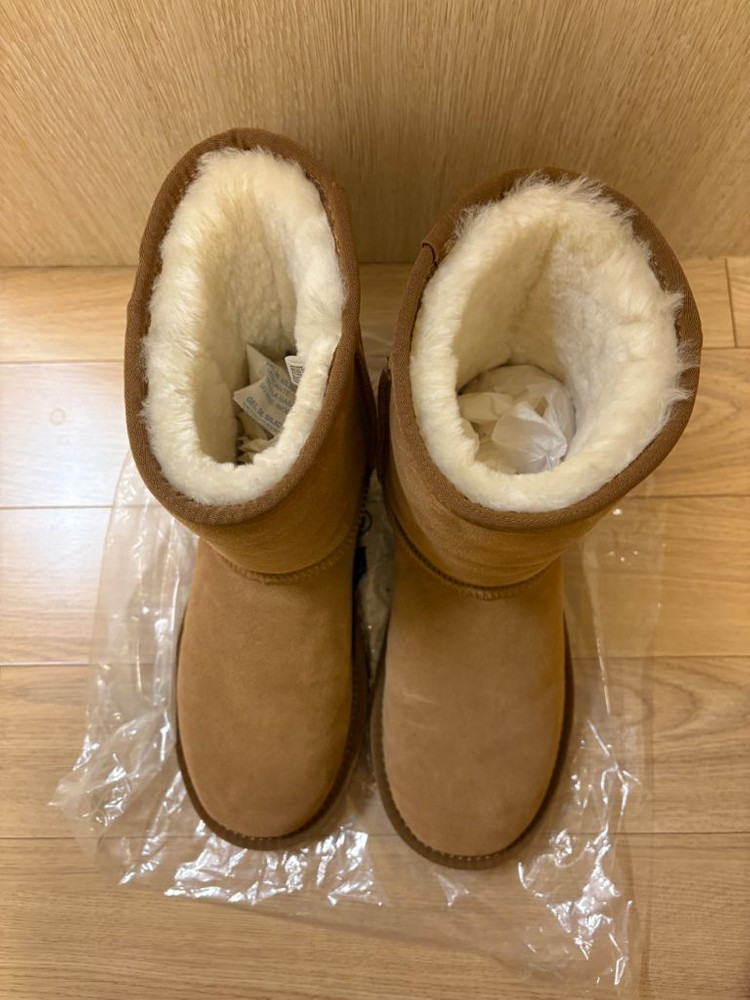 어그 부츠 클래식 숏(사이즈 EU 41)--1