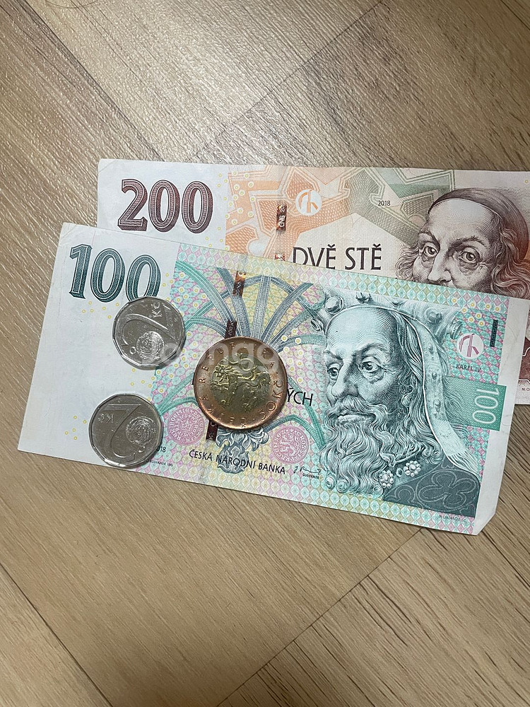 체코 프라하 354코루나--0