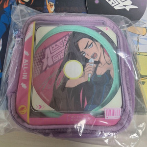 에일리언스테이지 현아 cd파우치 인형