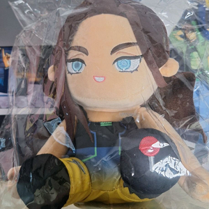 에일리언스테이지 현아 인형