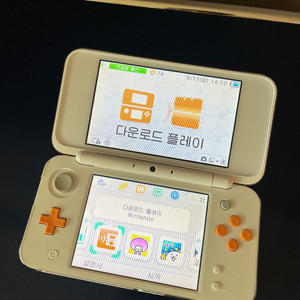 예약중)닌텐도 2ds xl 화이트 리듬세상 등 게임 내
