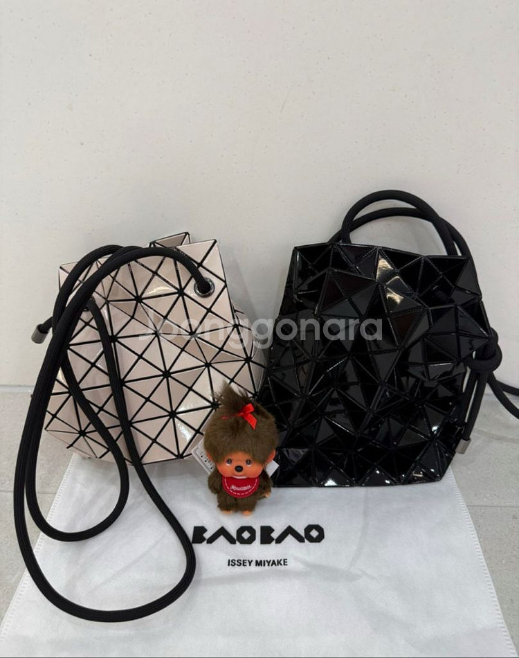 바오바오 링백 (Wring)블랙 정품 (새상품+쇼핑백)--0