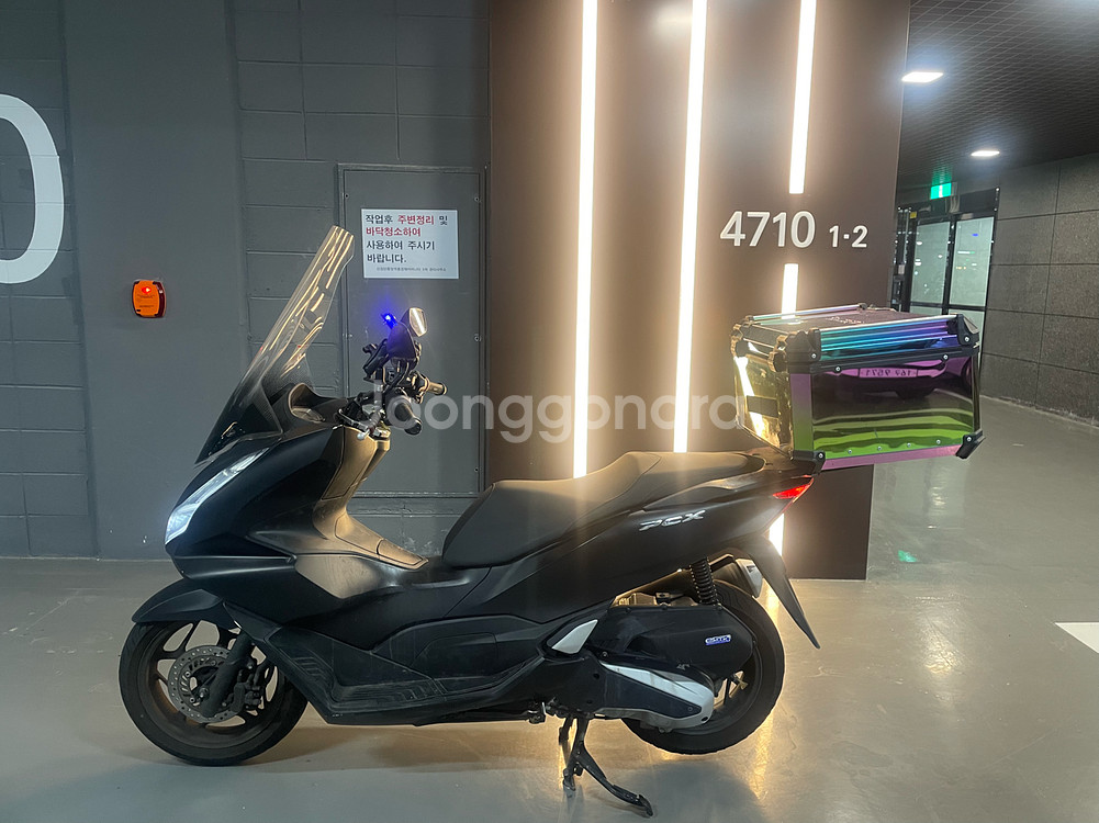 22년식 혼다 pcx 배달 스쿠터--0