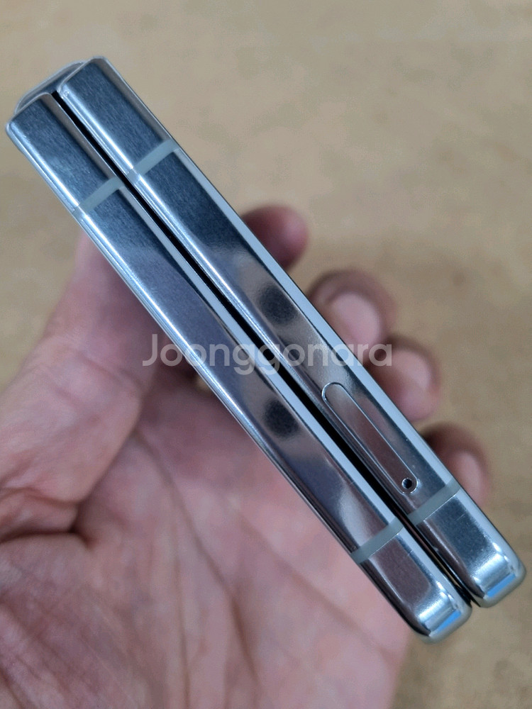 갤럭시Z플립5 민트 256GB 중고폰 LG공기계 최저--4