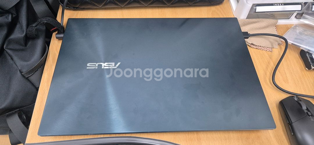 ASUS Zenbook Pro Duo UX582Z--0