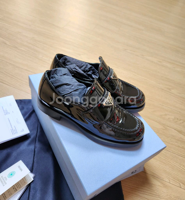 프라다페이던트로퍼(35.5)--3