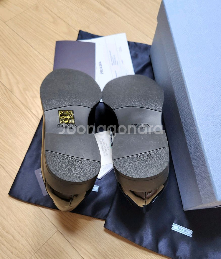 프라다페이던트로퍼(35.5)--6