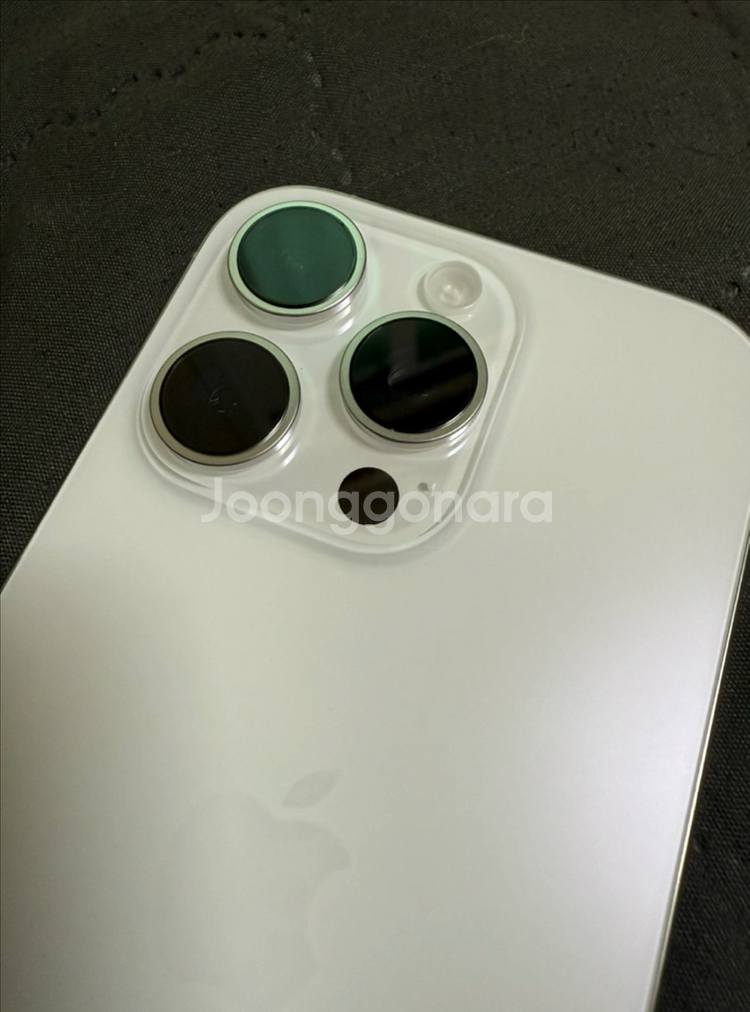 아이폰 16프로 화이트 256gb--1