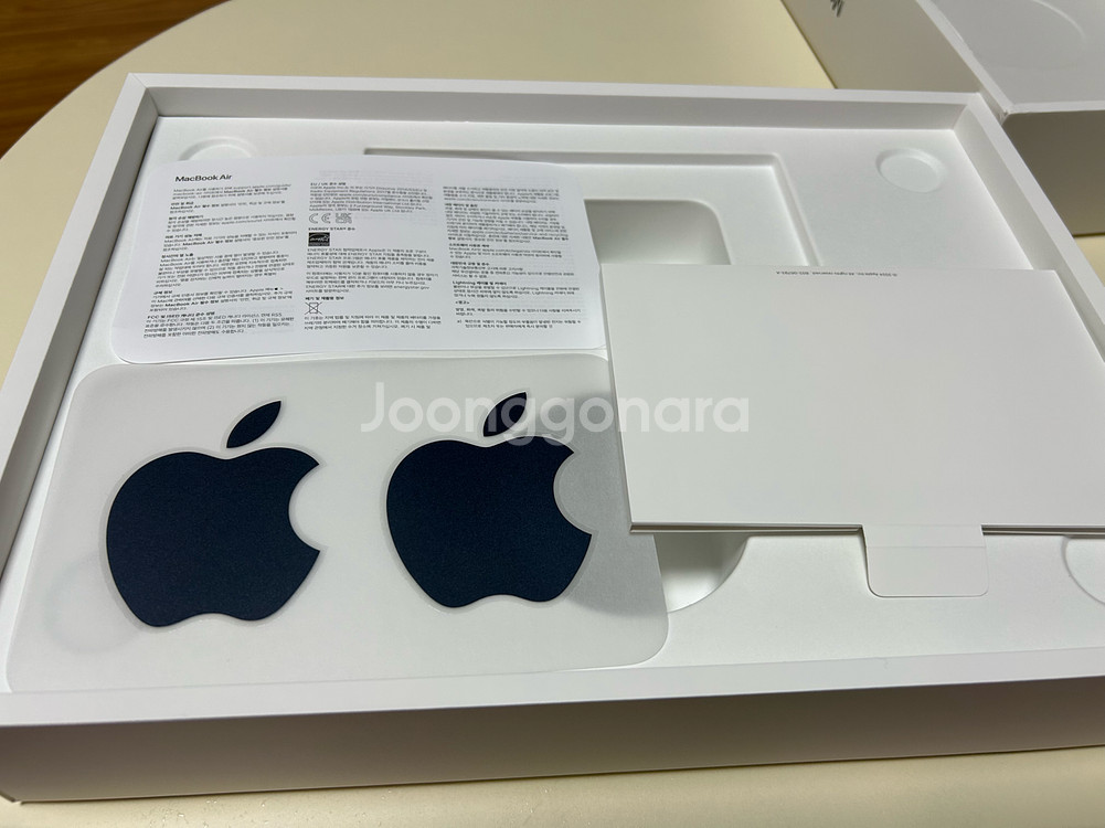 MacBook Air 13 M3 *에누리 가능*--2