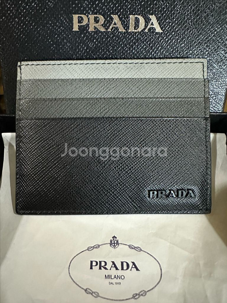 [미사용 정품]프라다 사피아노 가죽 카드홀더--0