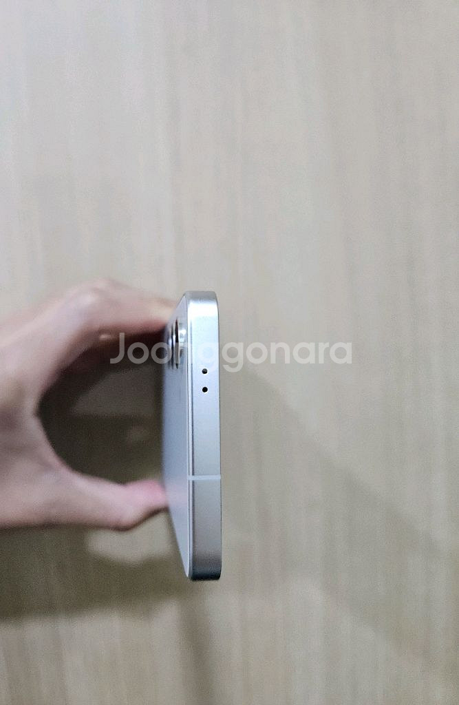 갤럭시 S24화이트 S급 256G 팝니다--4
