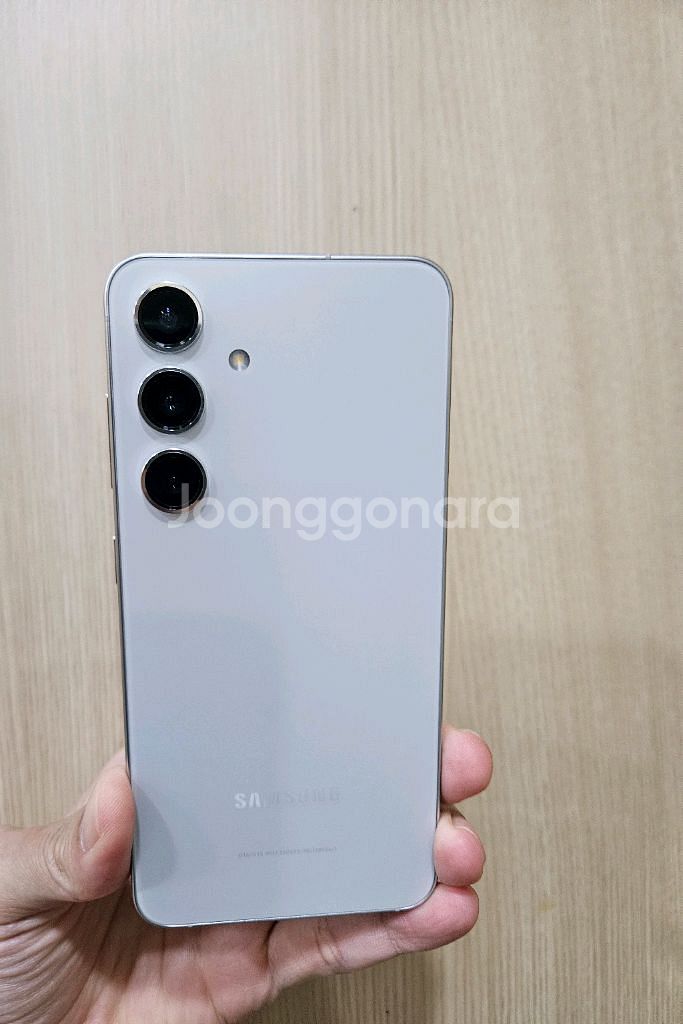갤럭시 S24화이트 S급 256G 팝니다--1