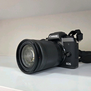 캐논 eos m5 + 18-150 stm 세트