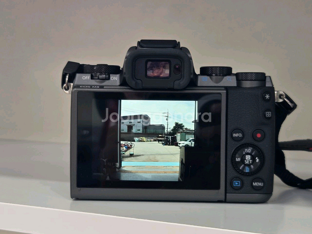 캐논 eos m5 + 18-150 stm 세트--1