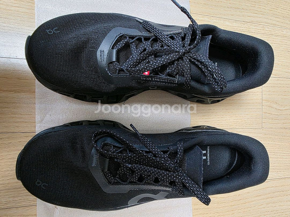 온러닝 클라우드 몬스터 240mm--1