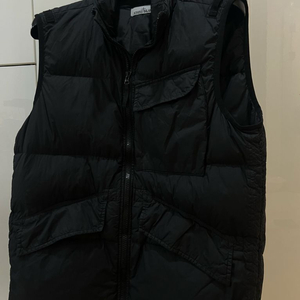 24fw 스톤아일랜드 크링클랩스 패딩조끼 L (새상품급