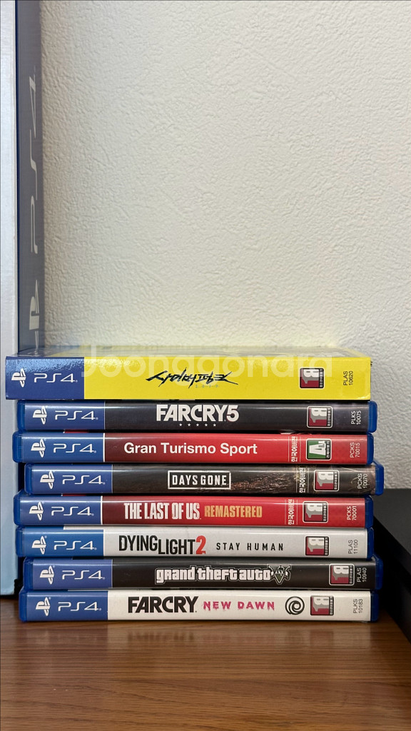 Ps4 1tb+CD(8)--2