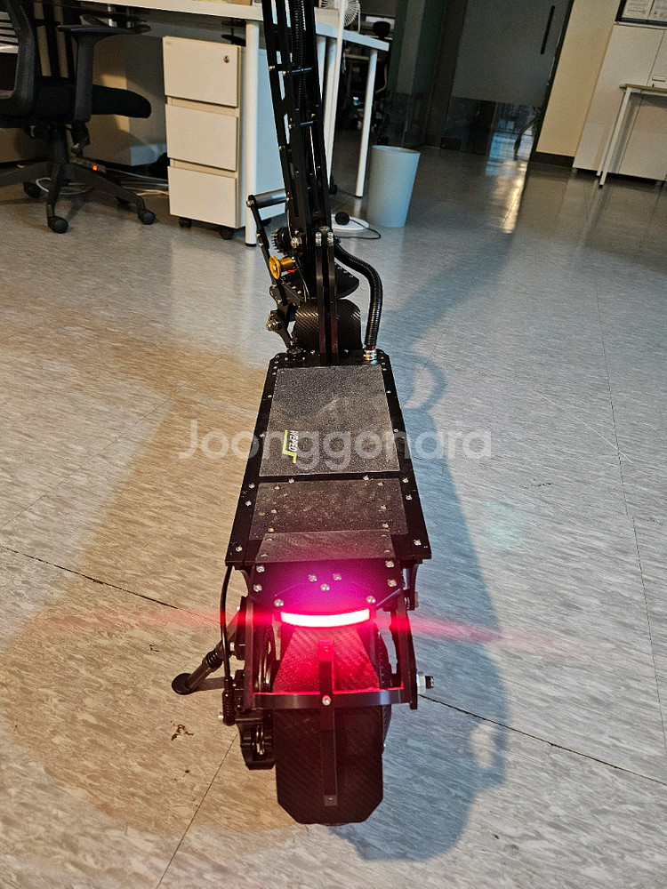위페드(WEPED) NEW93 2025년 킥보드 판매--1