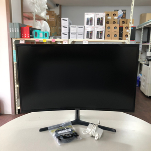 삼성 QHD 32인치 커브드모니터 144Hz 안전포장