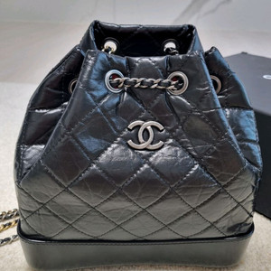 샤넬 가방 가브리엘 호보백