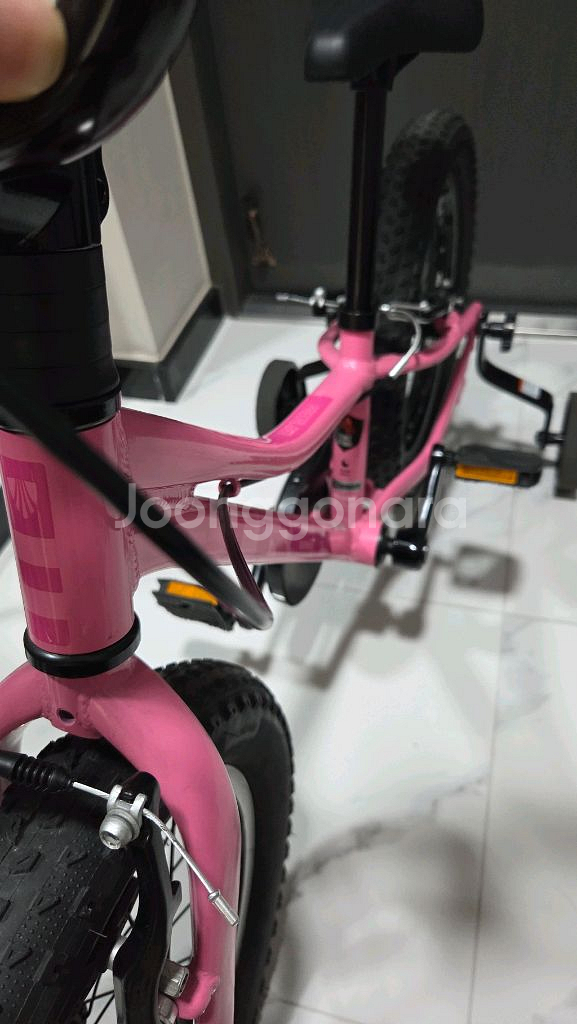 트렉 프리칼리버 16 핑크 팝니다--0