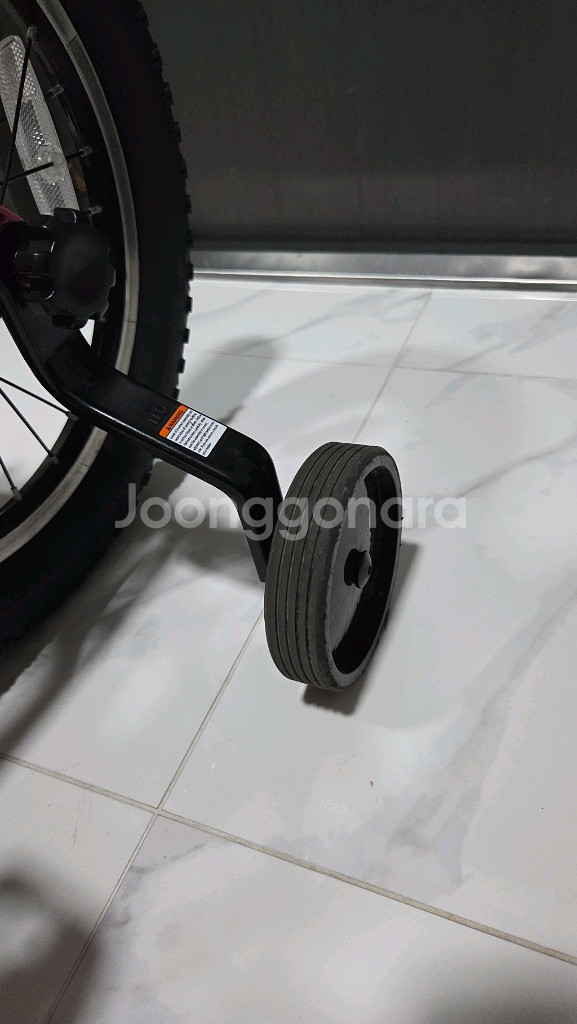 트렉 프리칼리버 16 핑크 팝니다--4