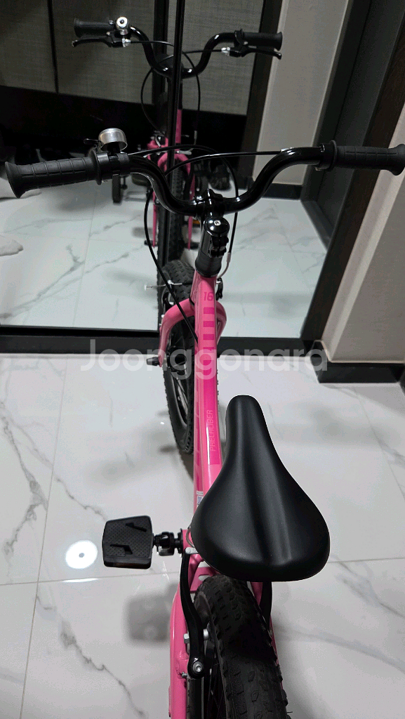 트렉 프리칼리버 16 핑크 팝니다--6