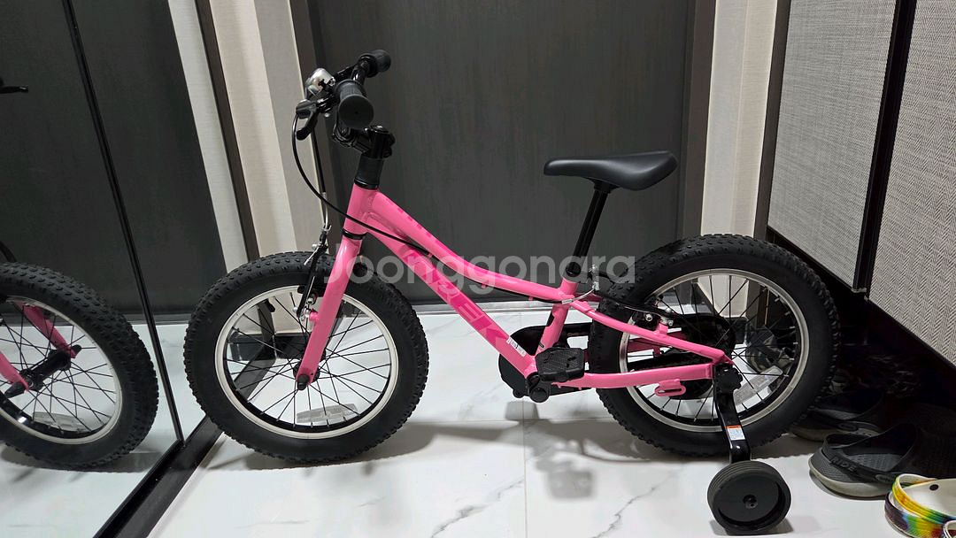 트렉 프리칼리버 16 핑크 팝니다--8