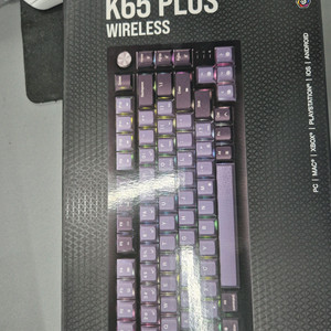 새상품) 커세어 K65 Plus 무선 키보드