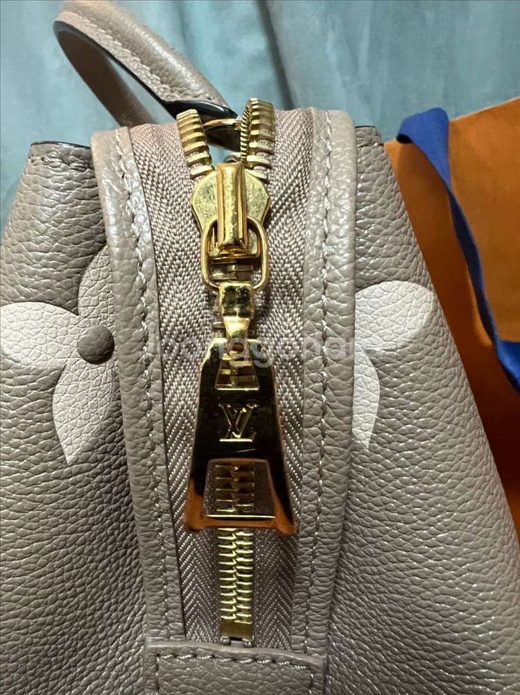 루이비통 쁘띠드 팔레 크림--2