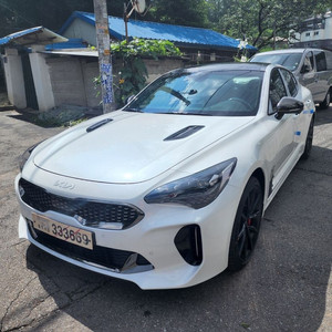 스팅어 3.3 gt9 스폐셜 배기 판매합니다