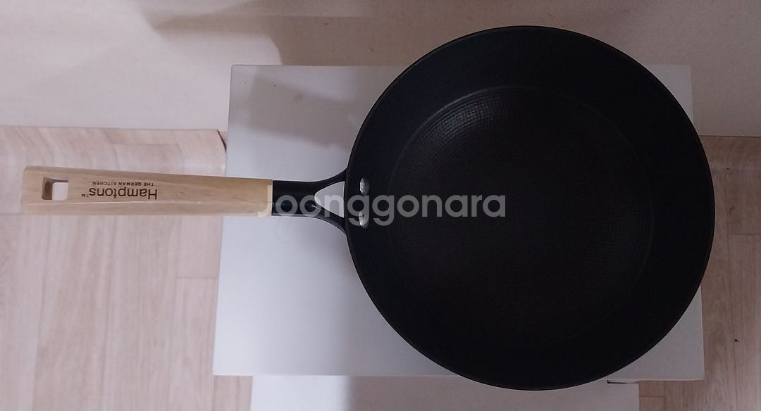 (중고)햄튼 아이전 무쇠팬 팝니다(24cm)--1