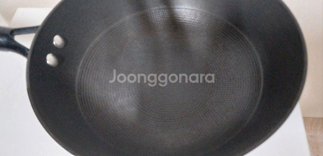 (중고)햄튼 아이전 무쇠팬 팝니다(24cm)--2
