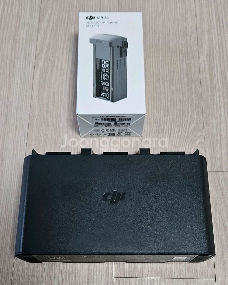 드론>DJI Air 3S 배터리(새상품)+충전허브--2
