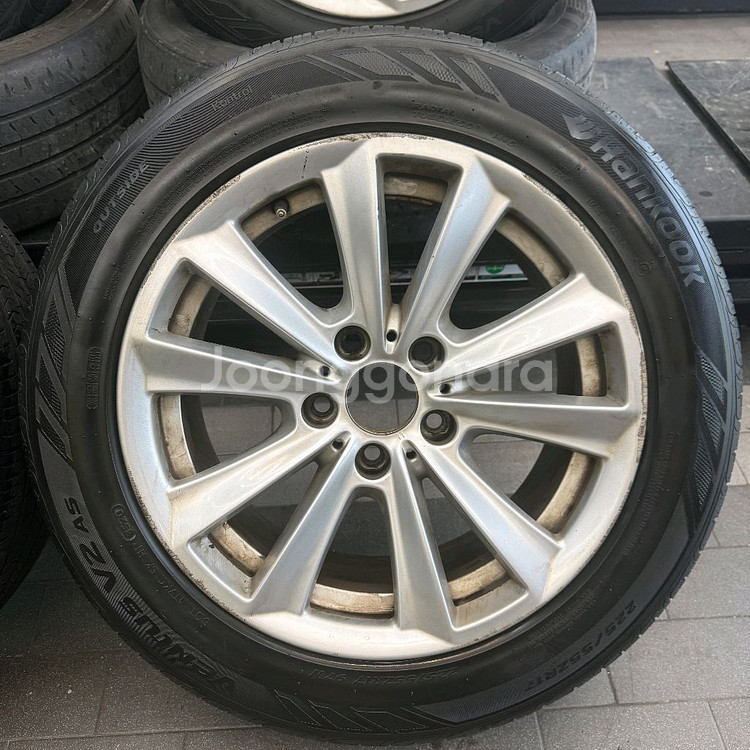 BMW 17인치 5시리즈 F10 중고 휠타이어 세트--4