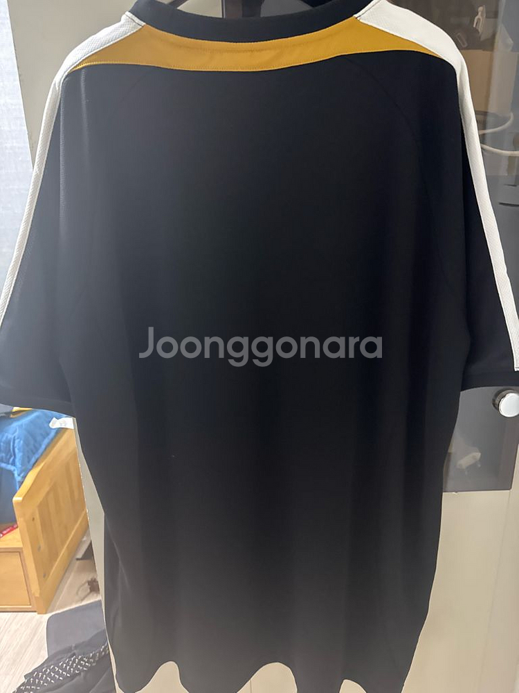 젠지 플레이어 유니폼 2024 105XL 팝니다--5