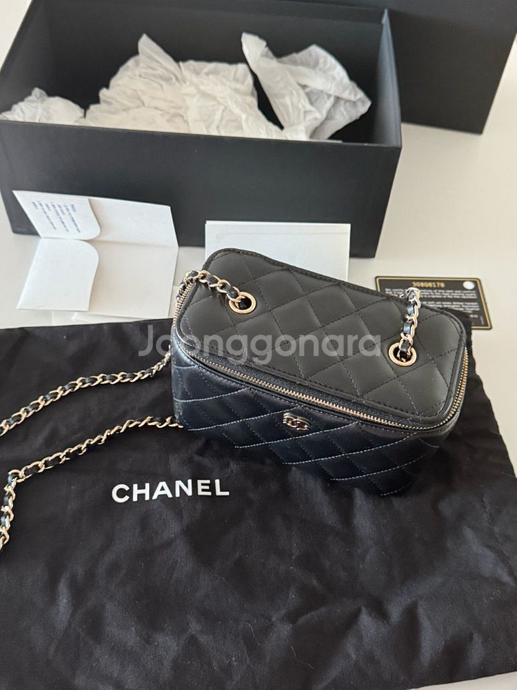 샤넬 램스킨 베니티백--1