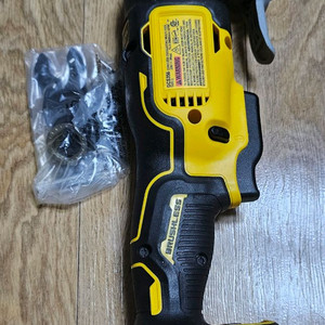 새상품 디월트 20V XR 멀티툴 베어툴