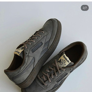[새상품]리복 카키스 클럽c 285 khakis