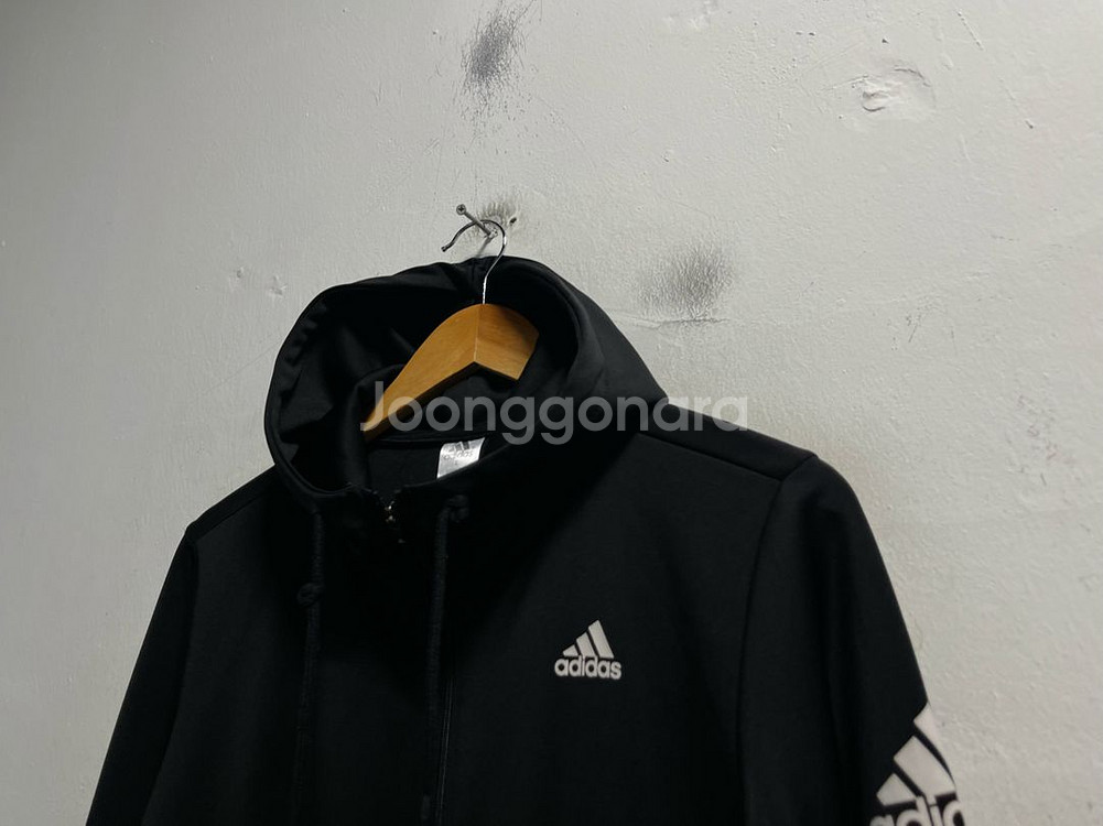 95-100 아디다스 기능성 스판 후드집업--1