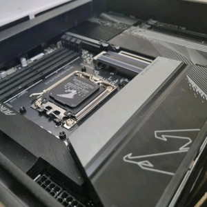 기가바이트 x670 어로스엘리트 AX 메인보드 wifi