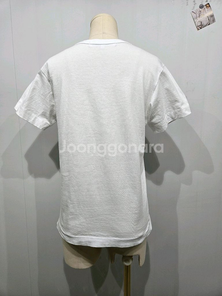 꼼데가르송 그린치 콜라보 반팔티 화이트--1
