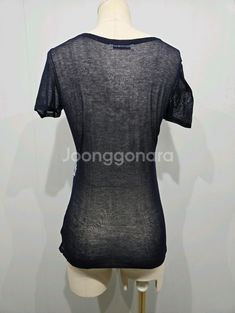 질샌더 프린팅 시스루 반팔 티셔츠 블랙/화이트--1