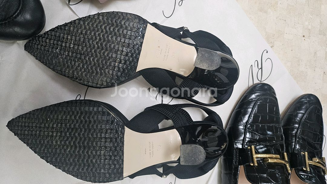 펜디 콜리브리 매쉬 힐 38--4