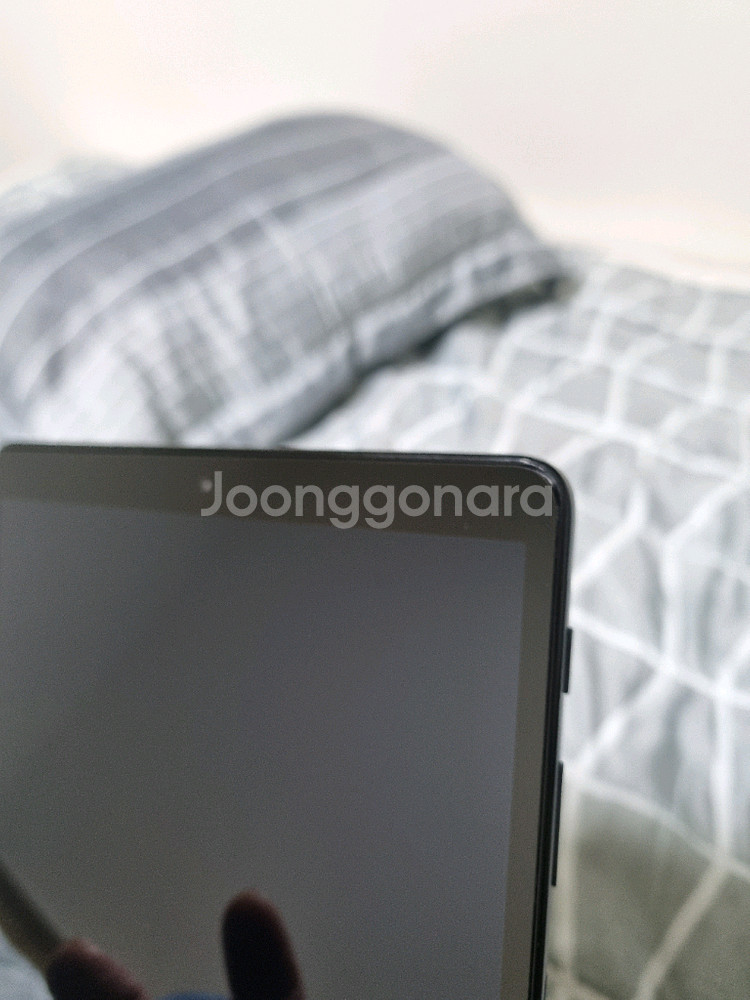 갤럭시 탭 A 10.1인치 (SM-T515N)액정들뜸--3