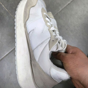 뉴발란스 운동화 245