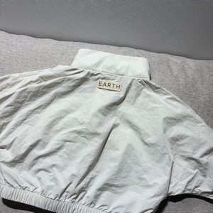 earth 얼쓰 바람막이