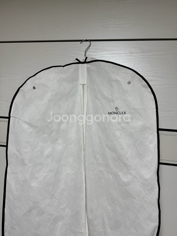 정품)몽클레어 아보체 여성 숏 패딩--1