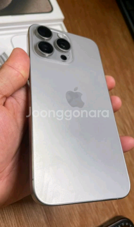 아이폰15프로맥스 256GB/자급제--2