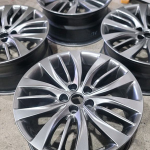 제네시스 G80 19인치 순정휠 4짝 대품+20만원